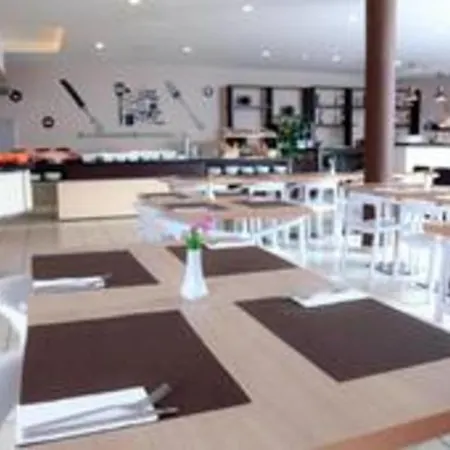 Lf 2 Bedrooms With Well Connected, Beach, Pool アパート *